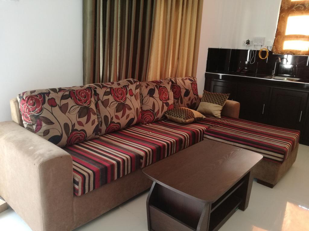 Apna Homestay Apartments Unawatuna Esterno foto